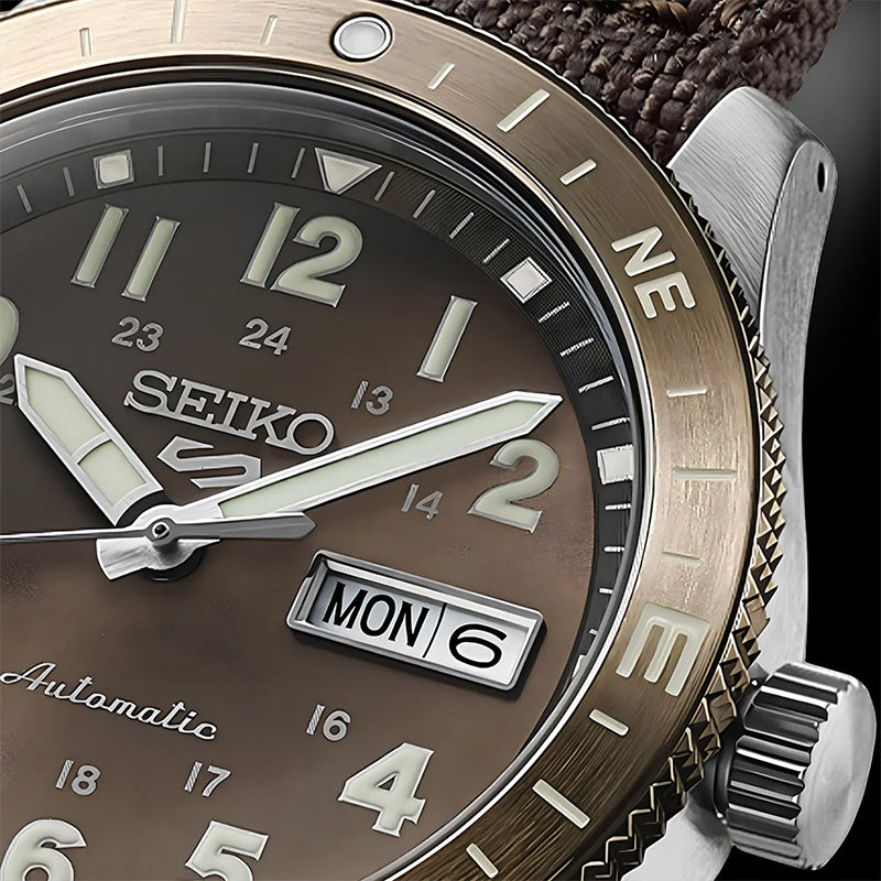 SEIKO SEIKO 5 SPORTS