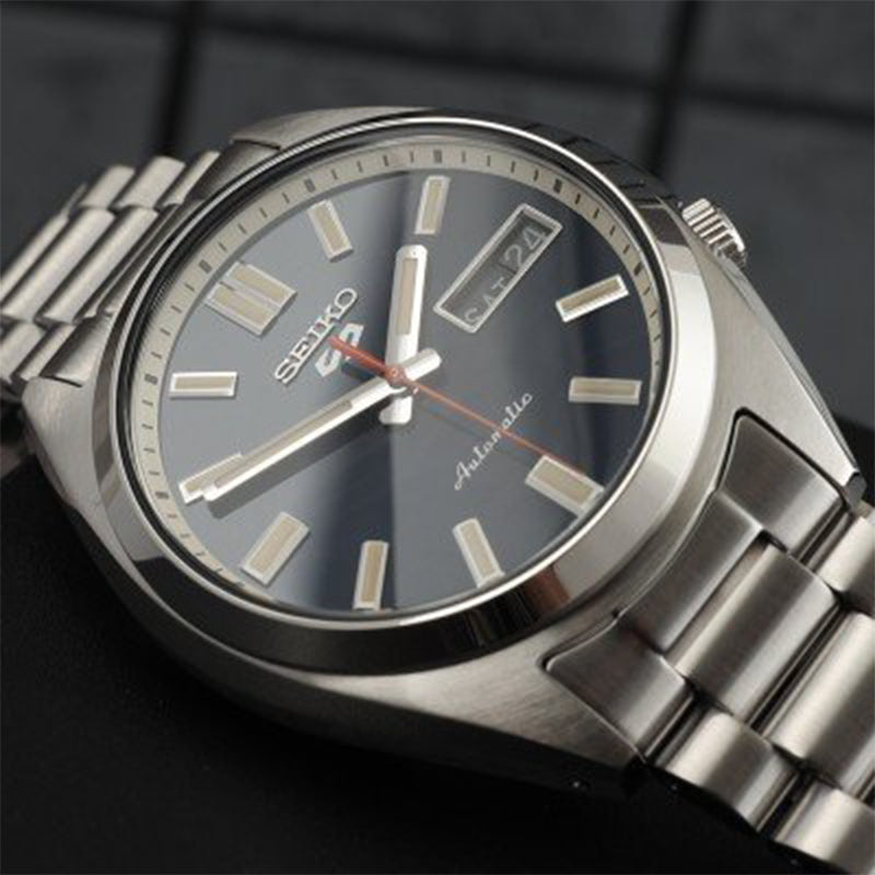 SEIKO SEIKO 5 SPORTS