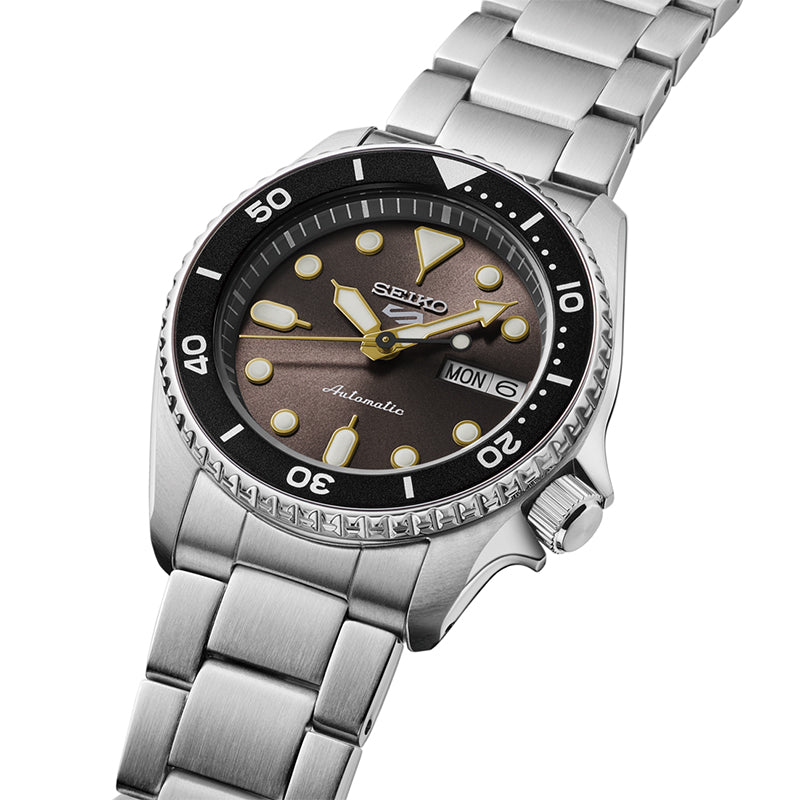 SEIKO SEIKO 5 SPORTS